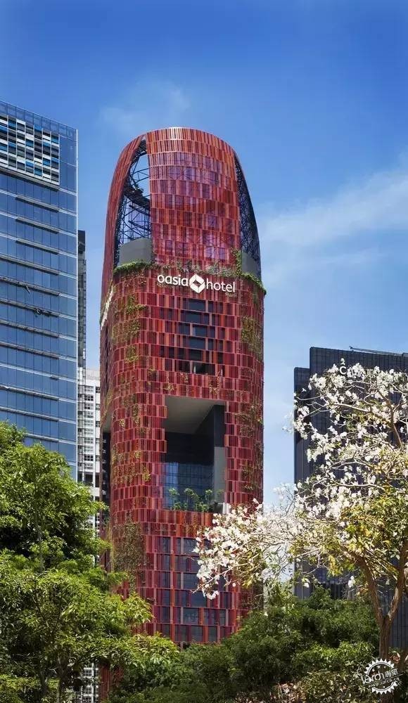 新加坡的生態(tài)建筑專業(yè)戶，又建了一個(gè)長(zhǎng)滿綠植的酒店第8張圖片