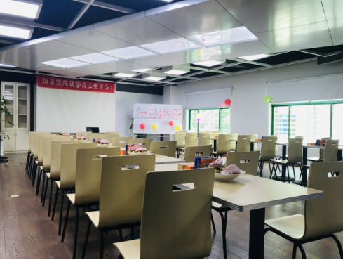 你的每一次生日，圳昌都想?yún)⑴c